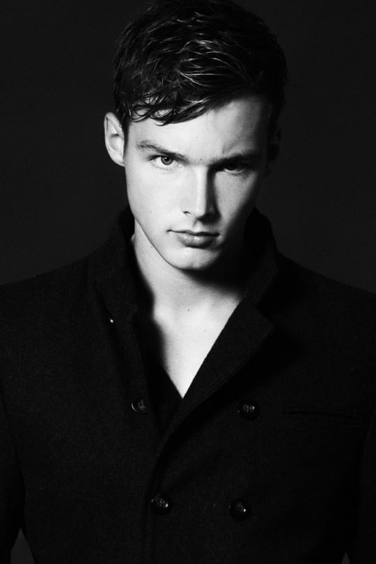 Hugo Mayhew