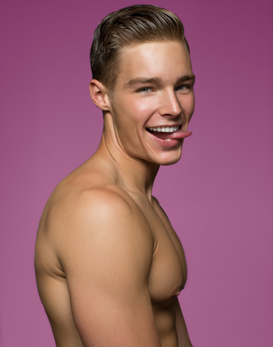 Hugo Mayhew
