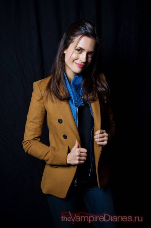 Torrey DeVitto