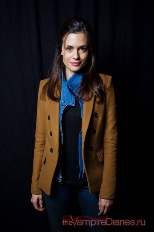 Torrey DeVitto