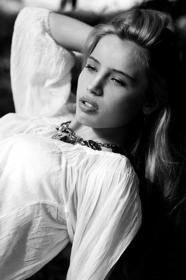 Anna Suponeva Anna Suponeva
