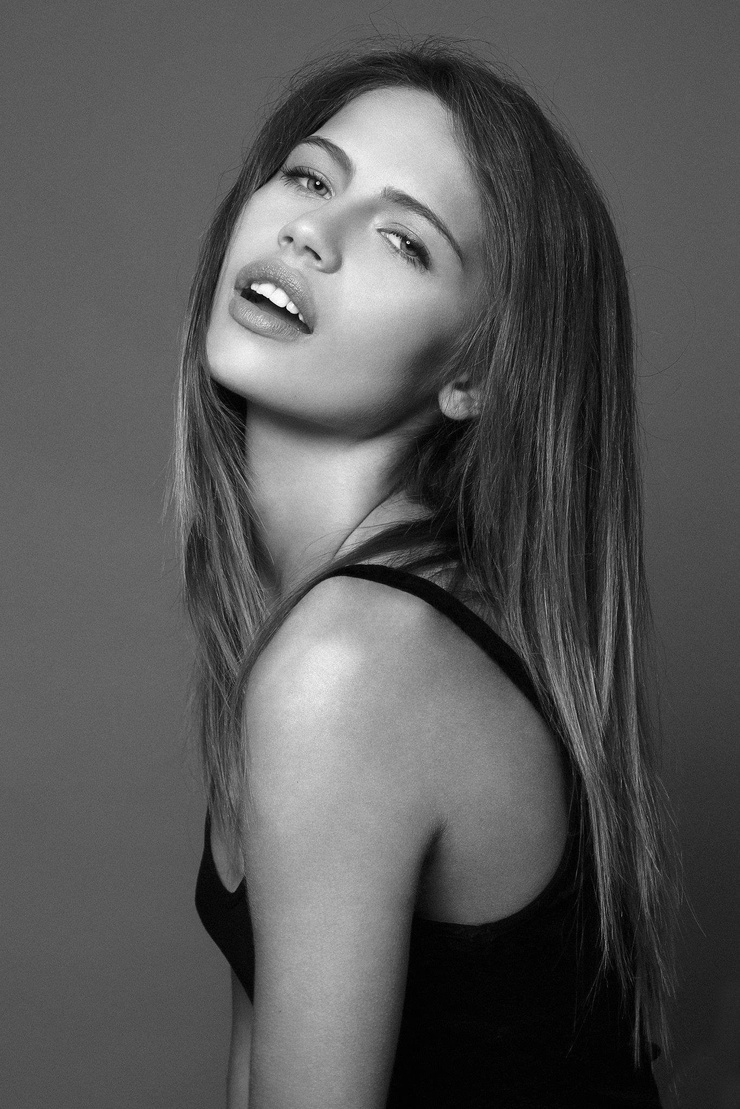 Anna Suponeva Anna Suponeva