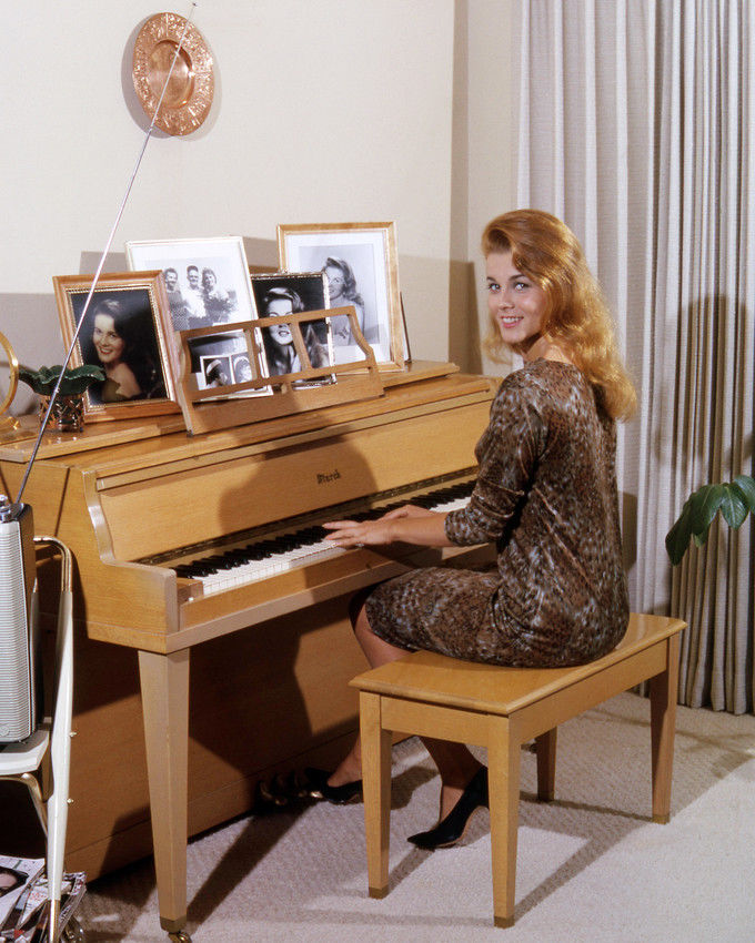 Ann-Margret Ann-Margret