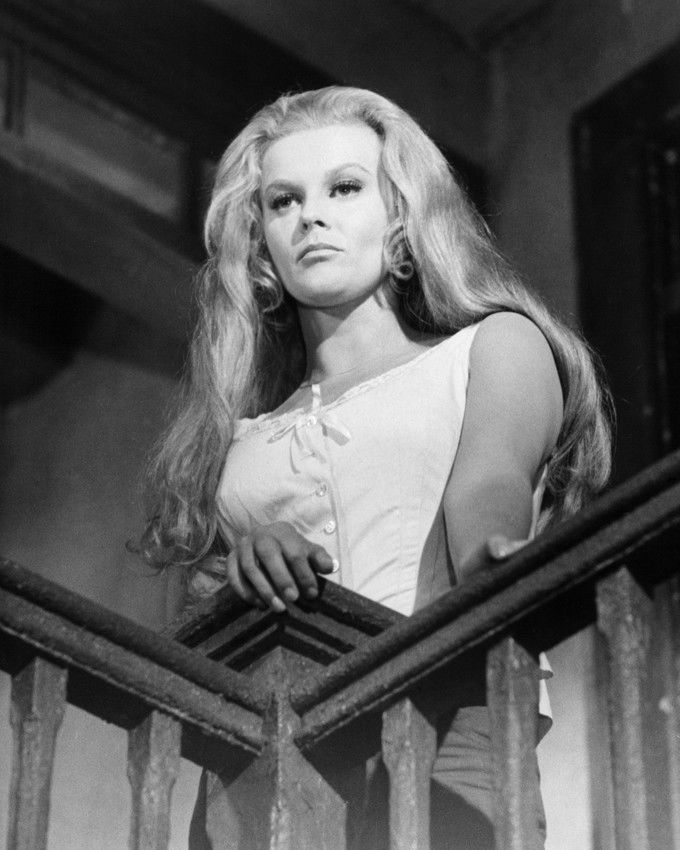 Ann-Margret Ann-Margret