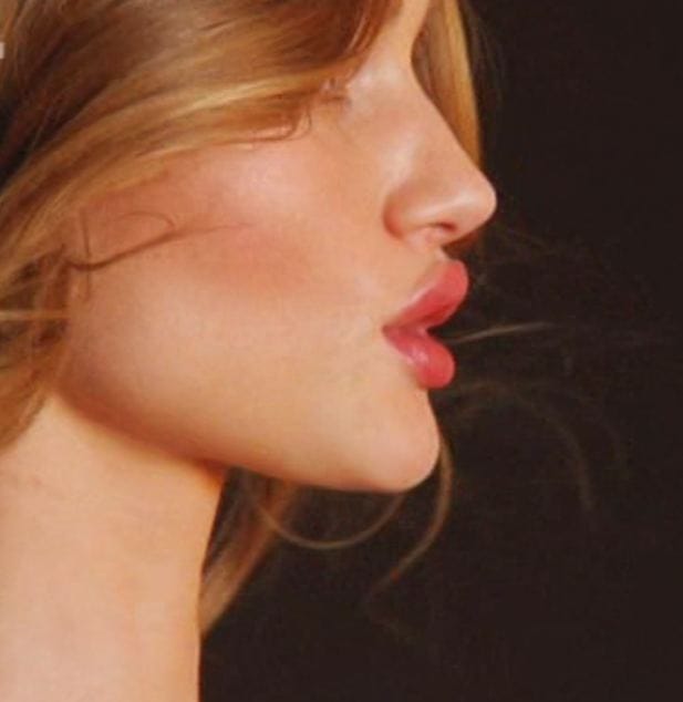 Rosie Huntington-Whiteley Rosie Huntington-Whiteley