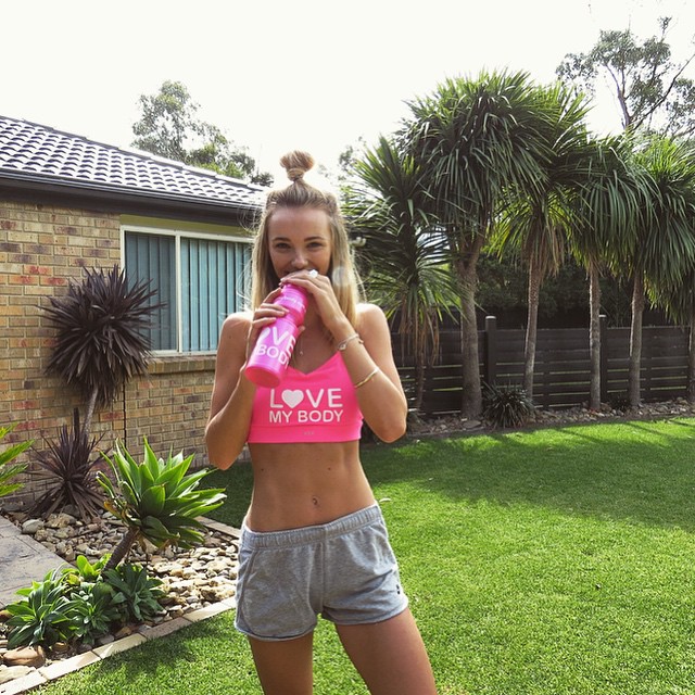 Brooke Hogan (I) Brooke Hogan (I)