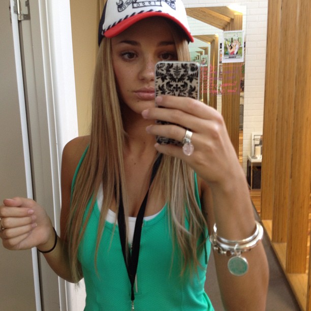 Brooke Hogan (I)