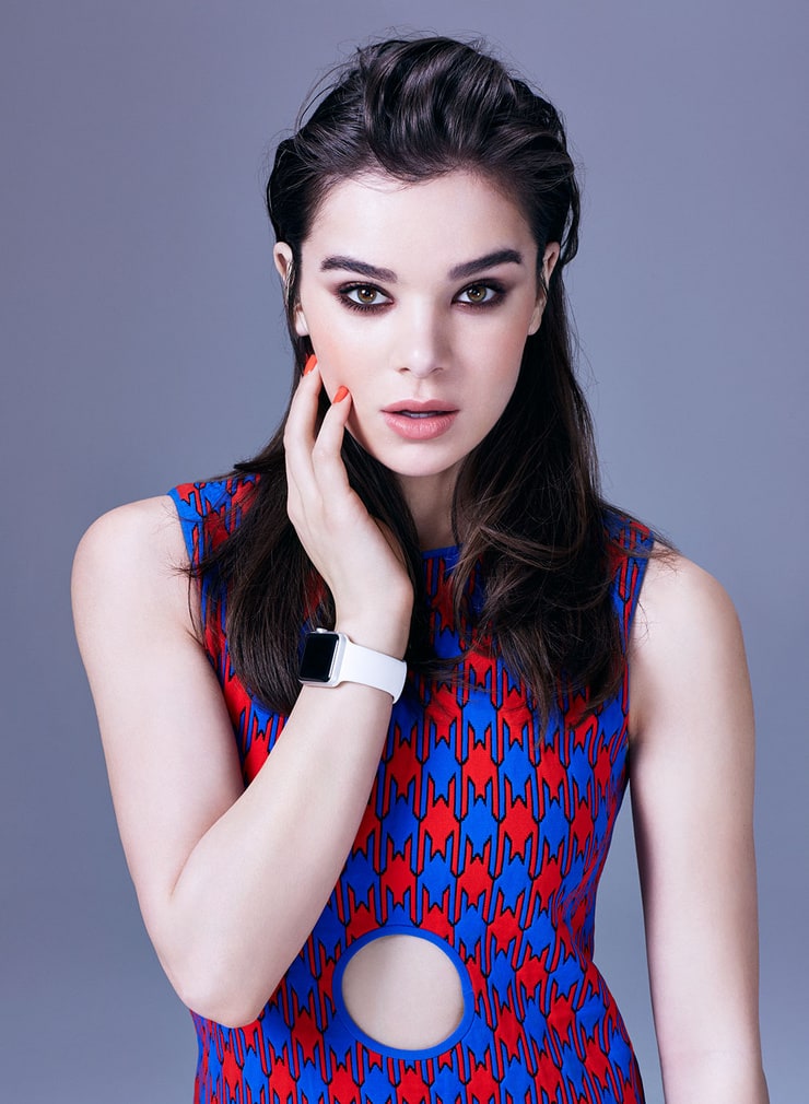 Hailee Steinfeld