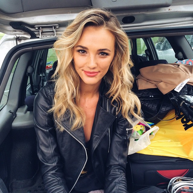 Brooke Hogan (I) Brooke Hogan (I)