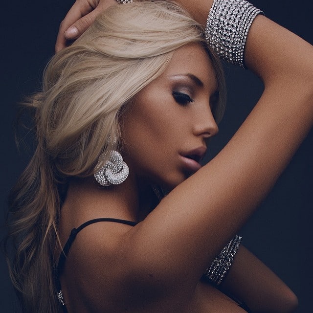 Dasha Kononovich Dasha Kononovich