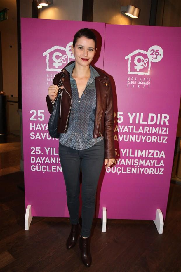 Beren Saat