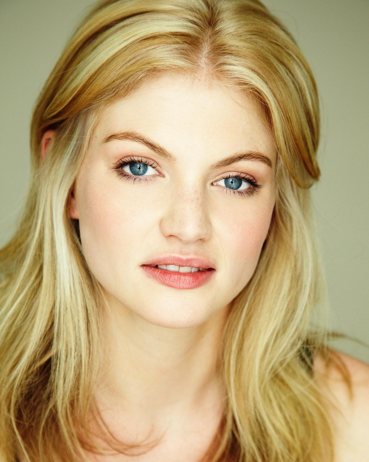 Cariba Heine Cariba Heine