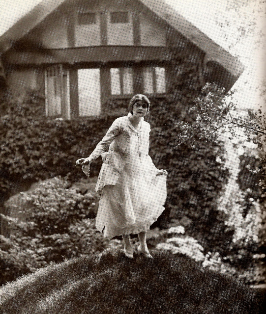 Theda Bara
