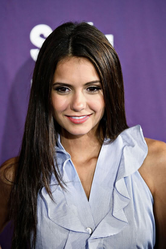 Nina Dobrev