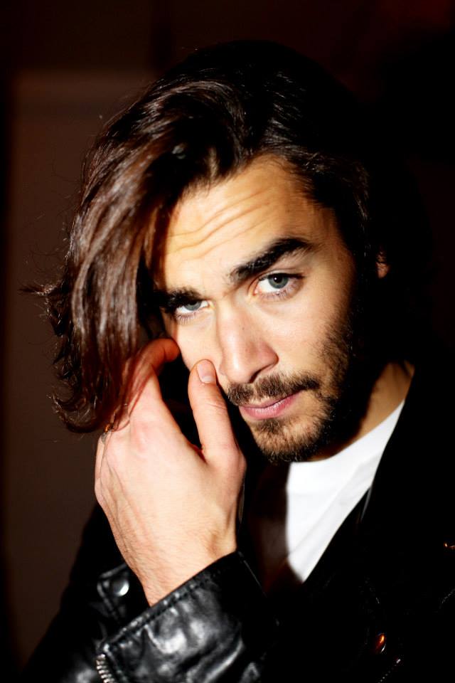Nicolas Simoes