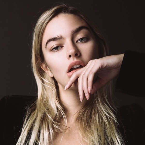 Tess Jantschek Tess Jantschek