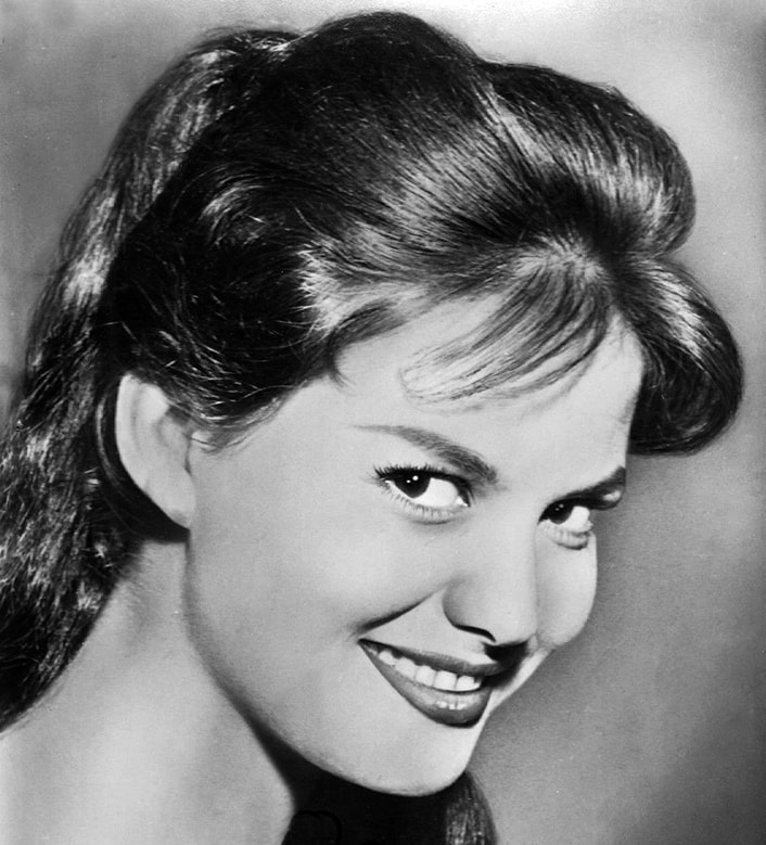 CLAUDIA CARDINALE