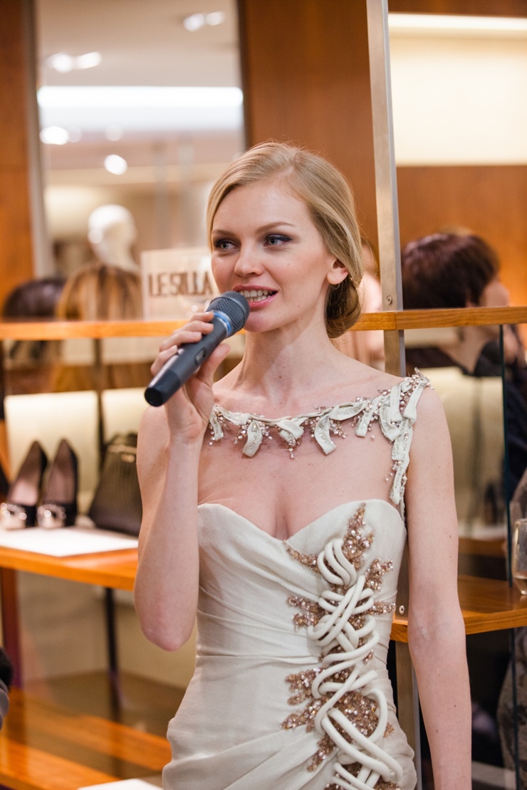 Elena Kuletskaya Elena Kuletskaya