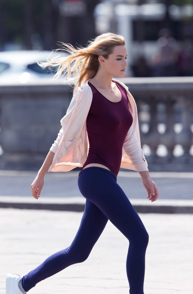 Camille Rowe Camille Rowe