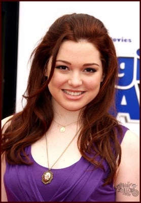 Jennifer Stone