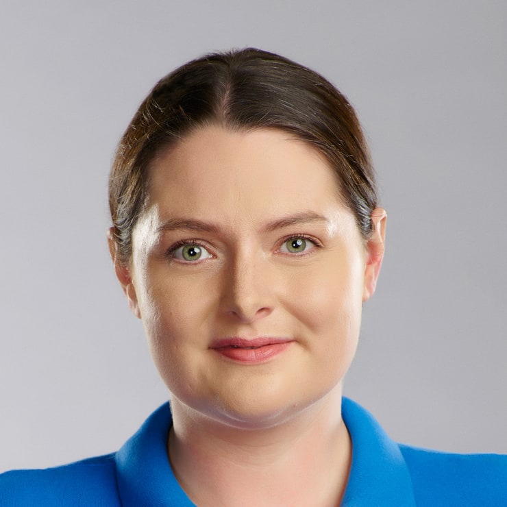 Lauren Ash