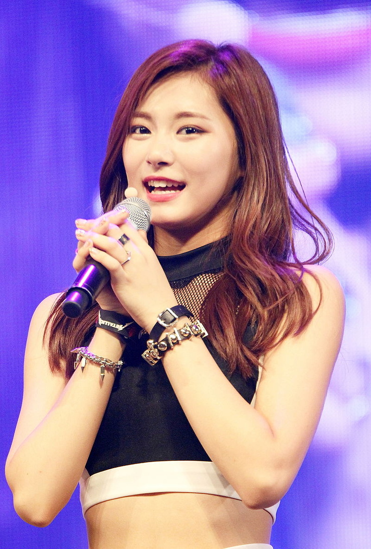 Chou Tzu-yu (Tzuyu)