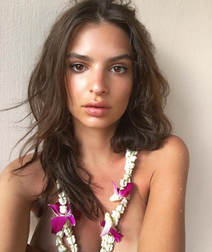 Emily Ratajkowski Emily Ratajkowski