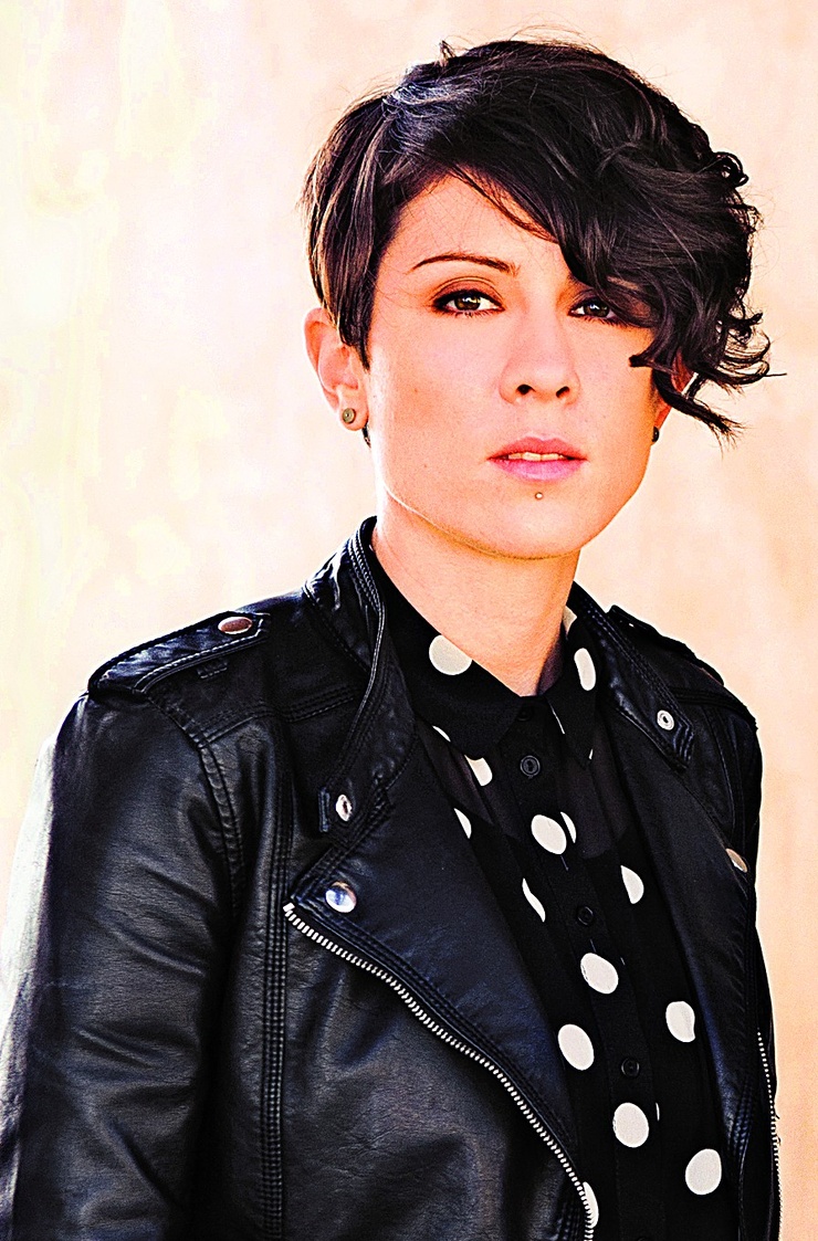 Tegan Quin Tegan Quin
