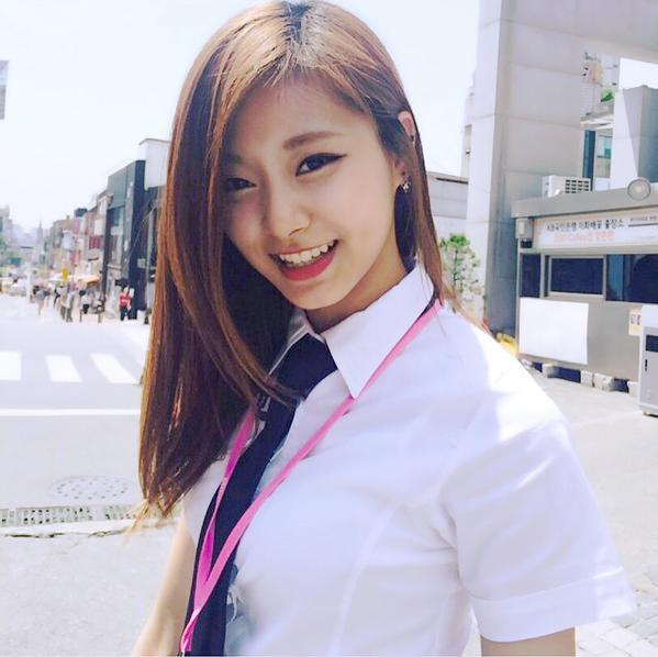 Chou Tzu-yu (Tzuyu) Chou Tzu-yu (Tzuyu)