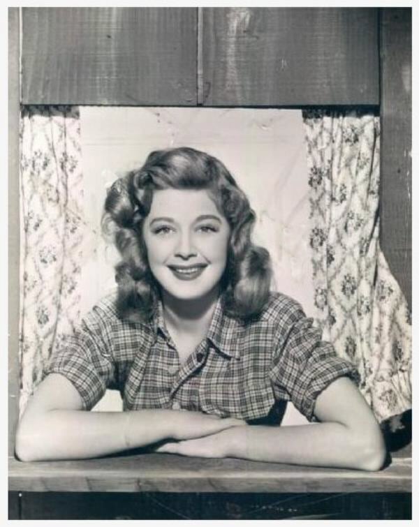 Murder, He Says (1945) Murder, He Says (1945)