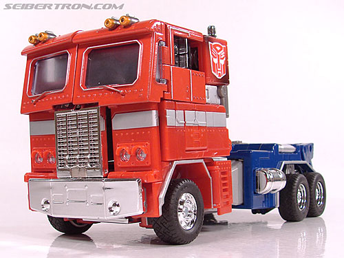 Transformers Masterpiece MP-10 Convoy (Optimus Prime) w/ Trailer and Pilot