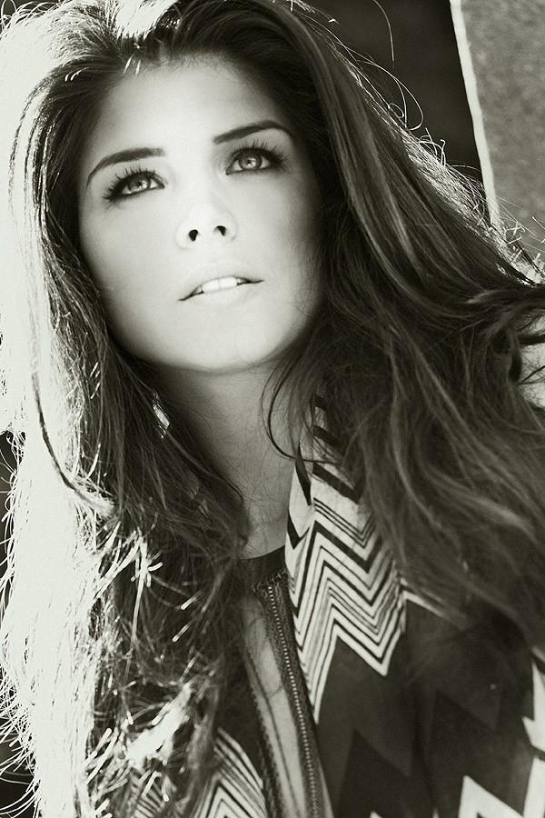 Marie Avgeropoulos Marie Avgeropoulos