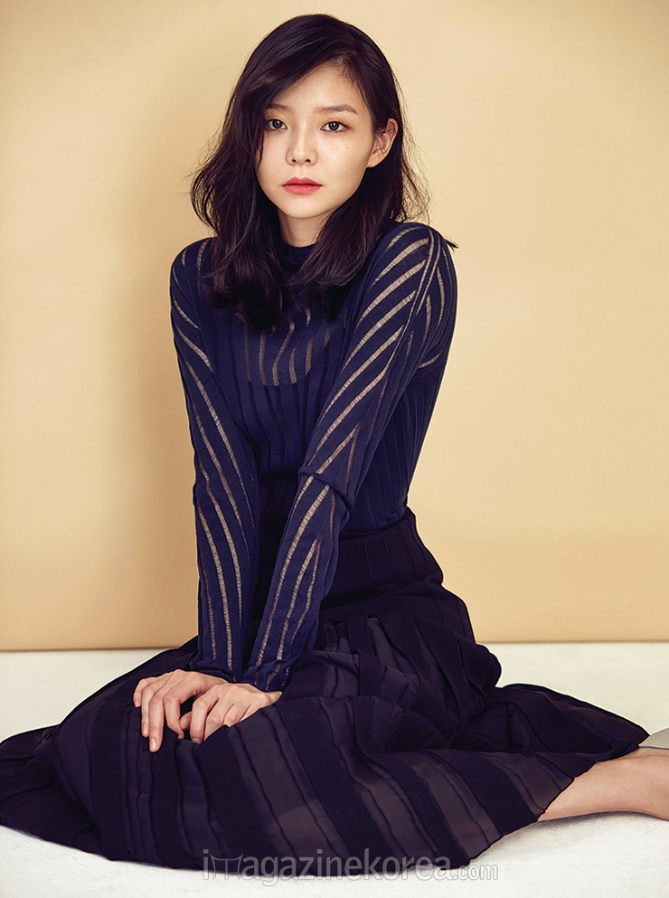 Esom Esom