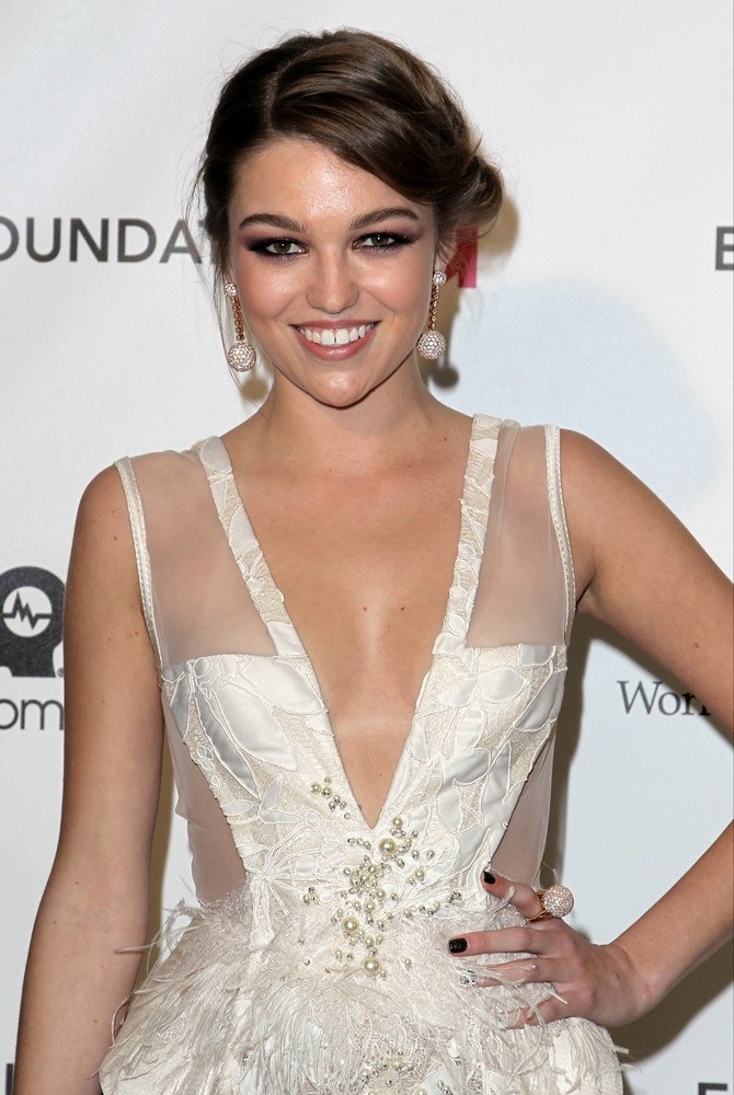 Lili Simmons Lili Simmons
