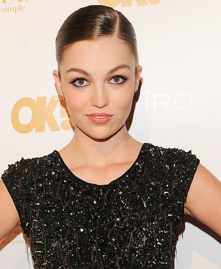 Lili Simmons Lili Simmons