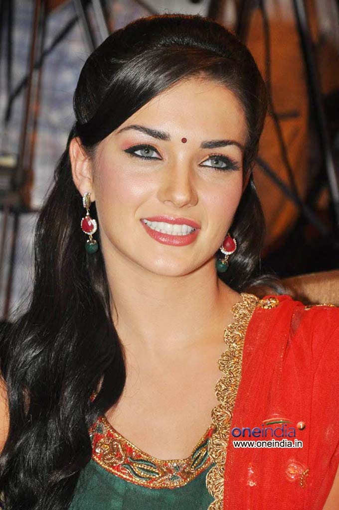 Amy Jackson