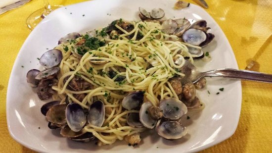 Spaghetti alle vongole Spaghetti alle vongole