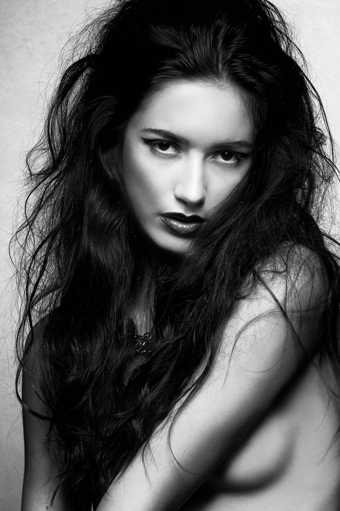 Thais Garavello