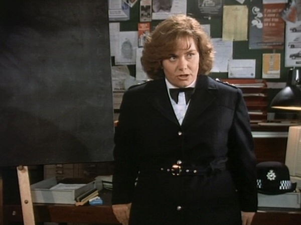 Murder Most Horrid                                  (1991-1999)
