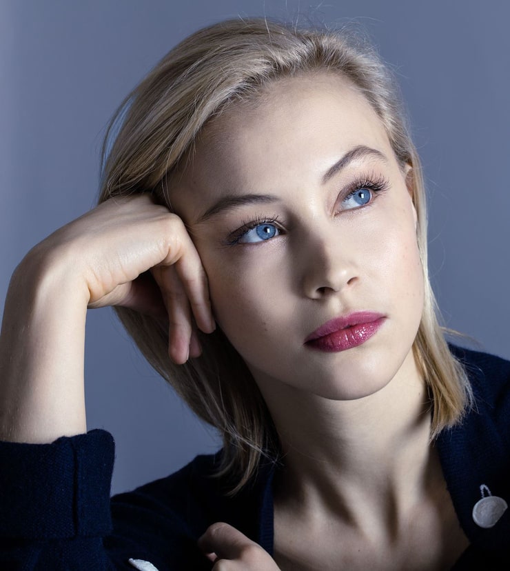 Sarah Gadon