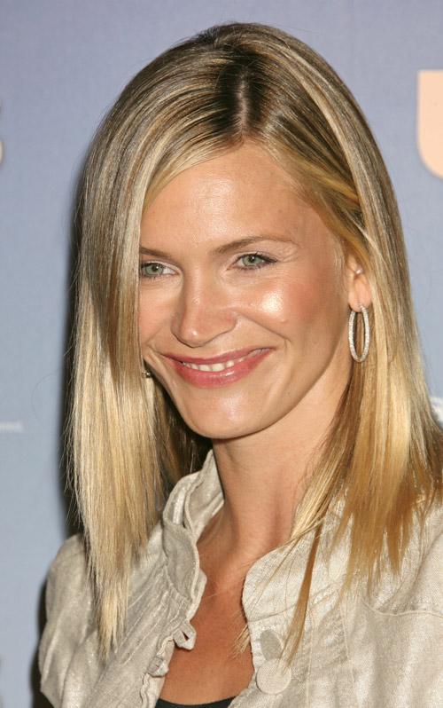 Natasha Henstridge