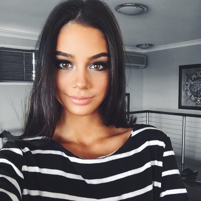Isabella Fiori Isabella Fiori
