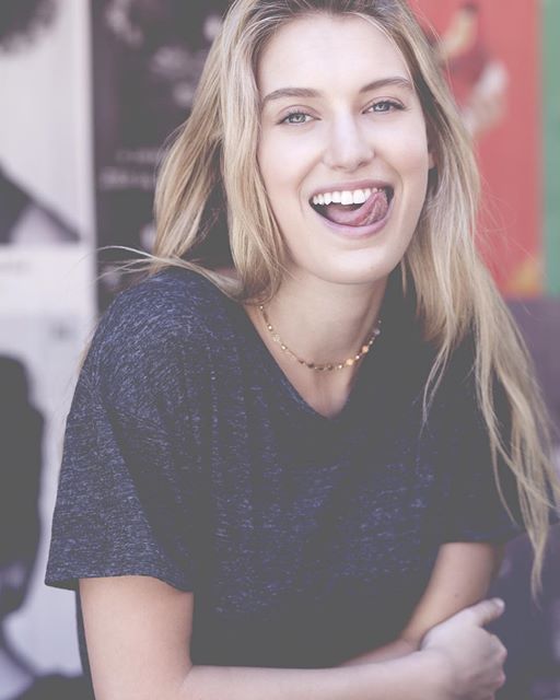 Caroline Lowe Caroline Lowe