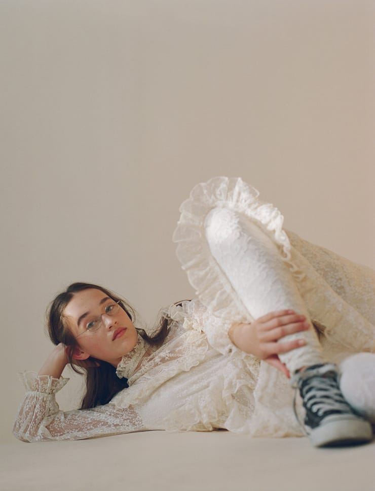 Elizabeth Davison Elizabeth Davison