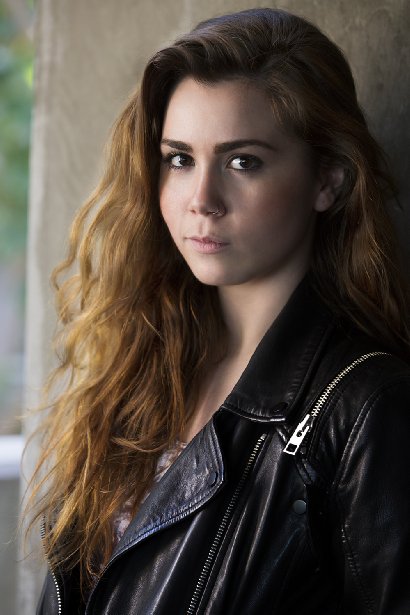 Julia Henning Julia Henning