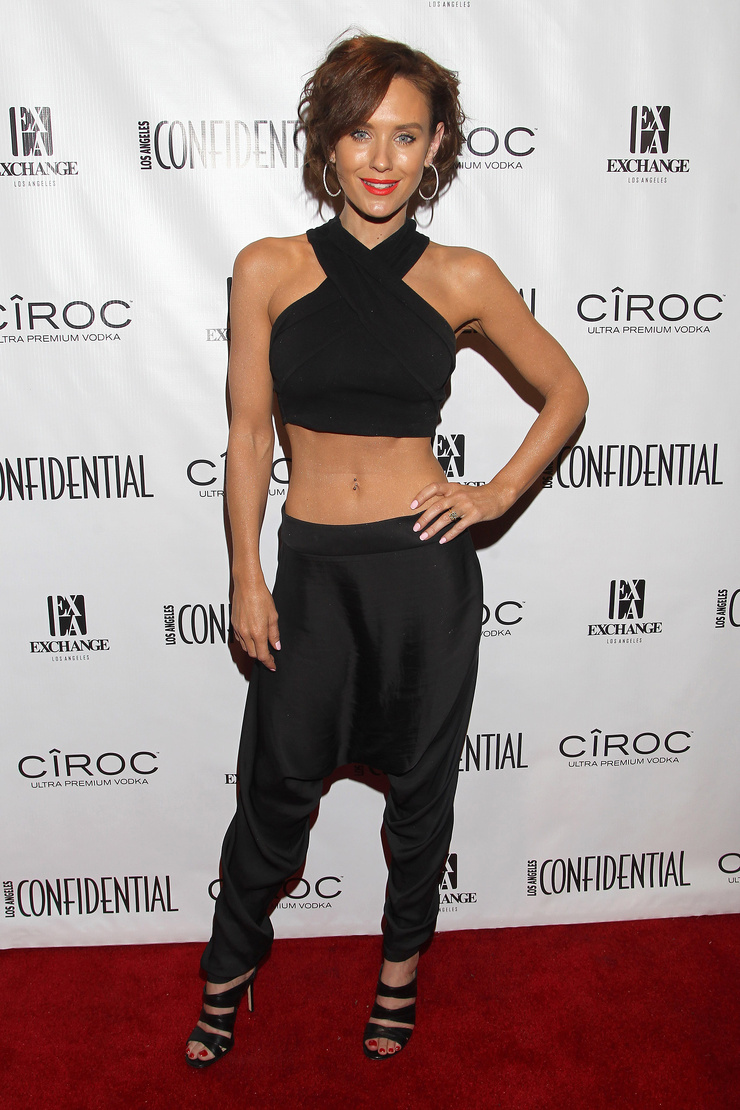 Nicky Whelan Nicky Whelan