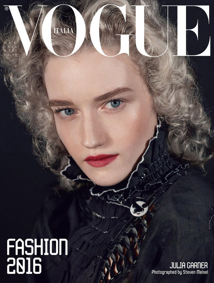 Julia Garner