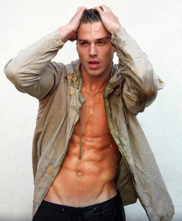 Matthew Noszka