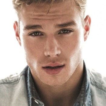 Picture of Matthew Noszka