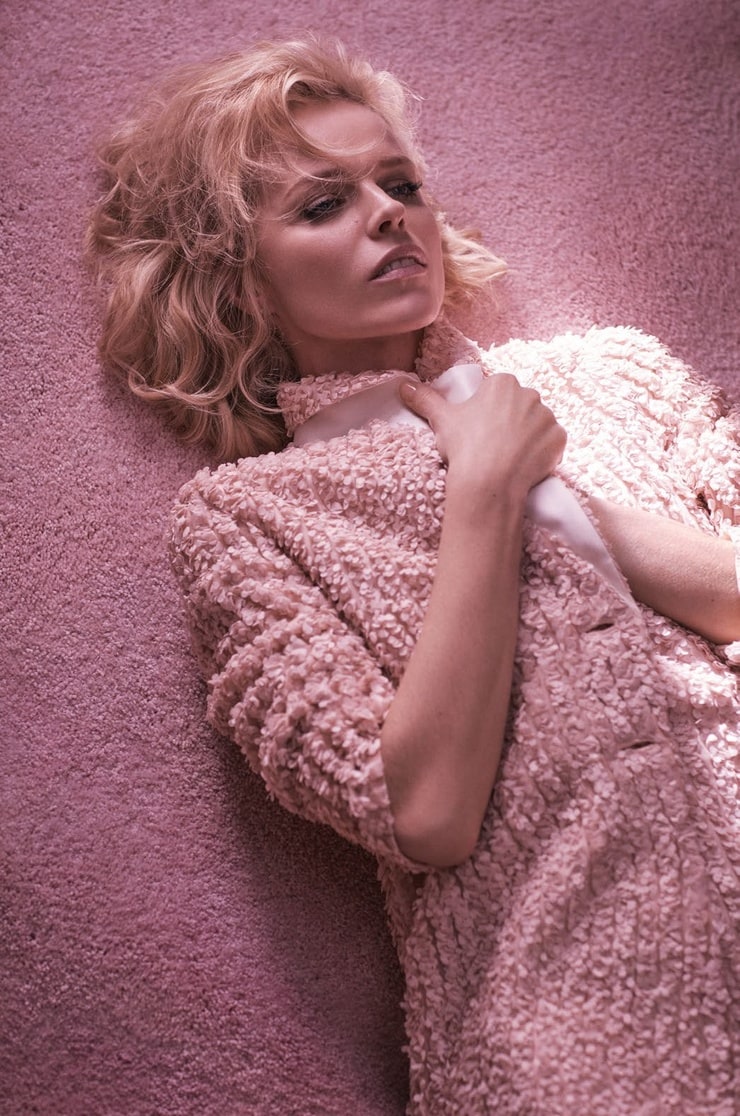 Picture Of Eva Herzigova 9551